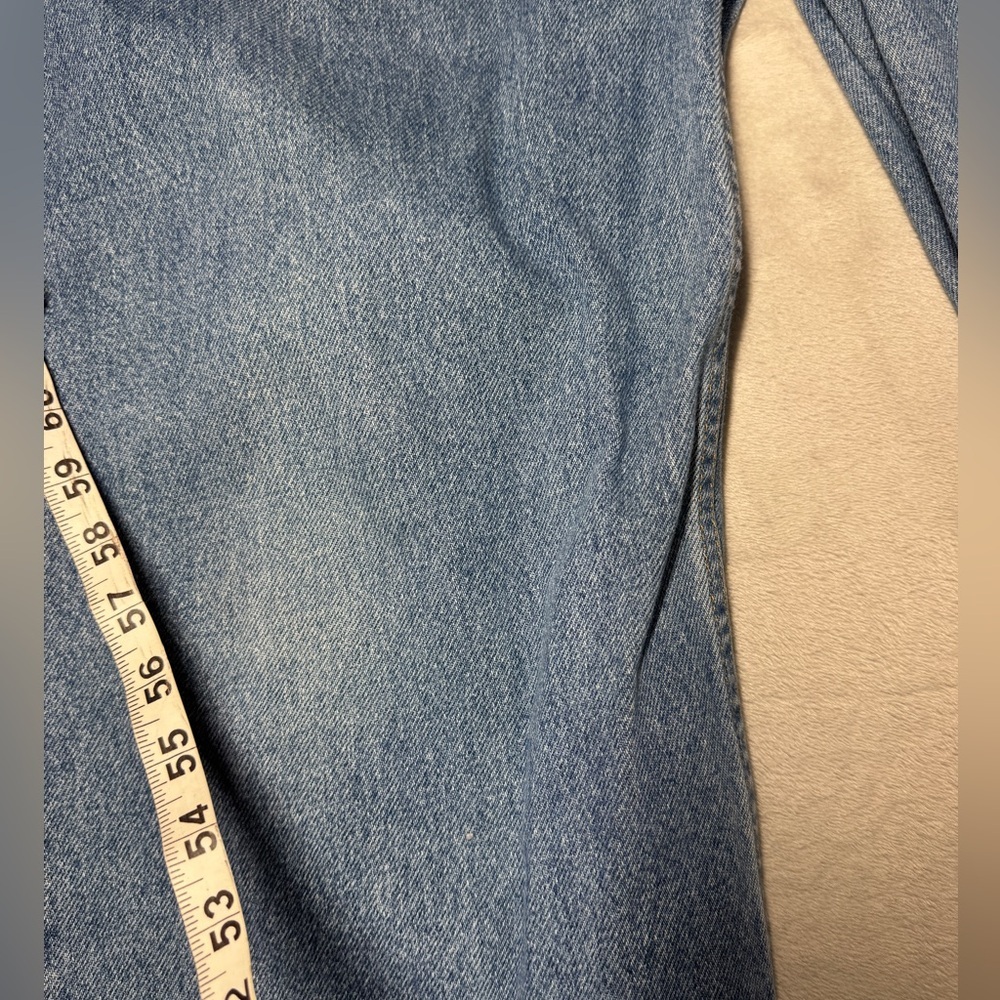 Vintage Levi’s Men’s Relaxed Straight Leg 100% Cotton Zip Fly Blue Jeans 40x30 - Picture 7 of 16